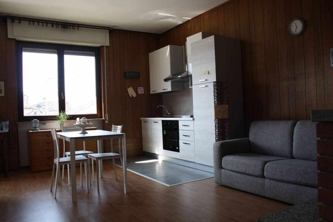 Bluelake Apartament 1 오메그나 외부 사진